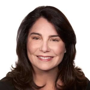 Meet your Posher, Stefanie